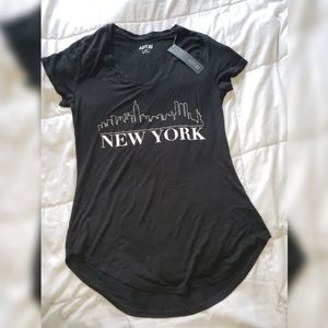 NEW YORK Vneck T